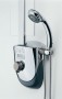 Praktické a zároveň elegantní jsou sprchové vodicí tyče, díky nimž má uživatel volné ruce i potřebný prostor.