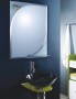 Pro běžné použití si můžeme vybírat zrcadla zdobena leptem luxusní skládaná zrcadla vitrazová zrcadla a další.